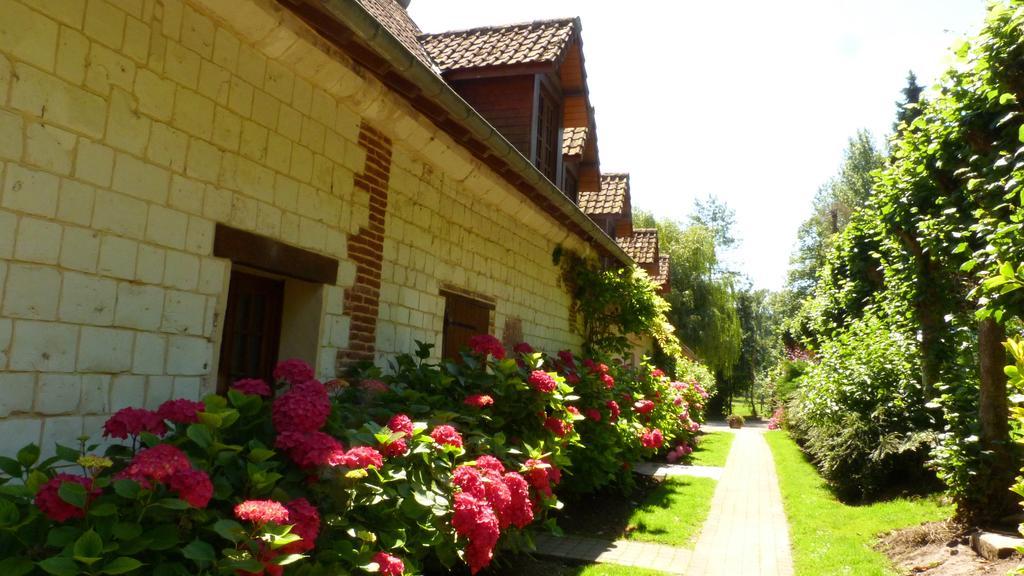 Hotel Ferme Des Chartroux Maresville Exterior foto